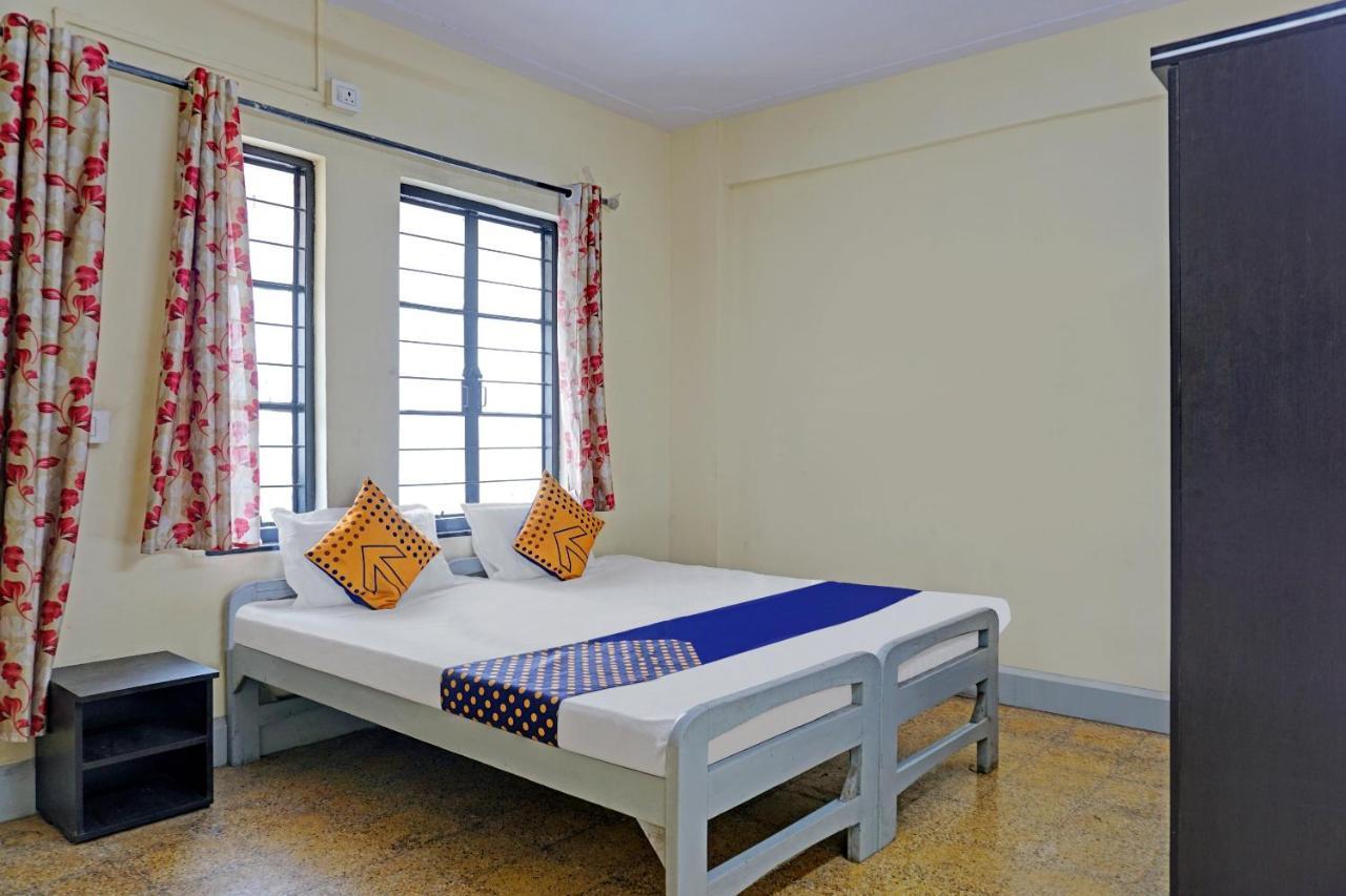 Spot On Hotel Prakash Residency, Near Hanuman Gym Ajmera Colony, Pimpri Exteriör bild