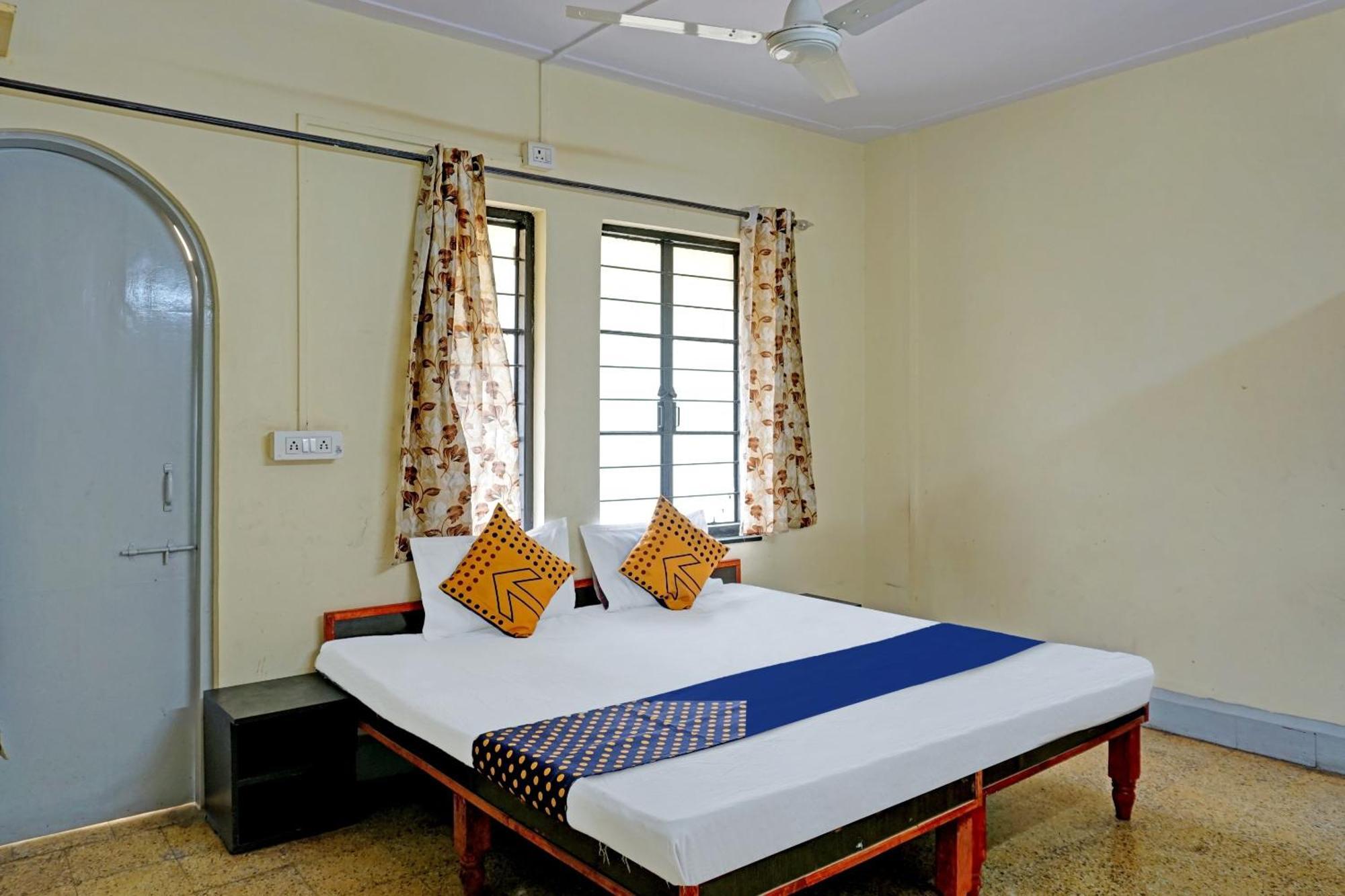 Spot On Hotel Prakash Residency, Near Hanuman Gym Ajmera Colony, Pimpri Exteriör bild