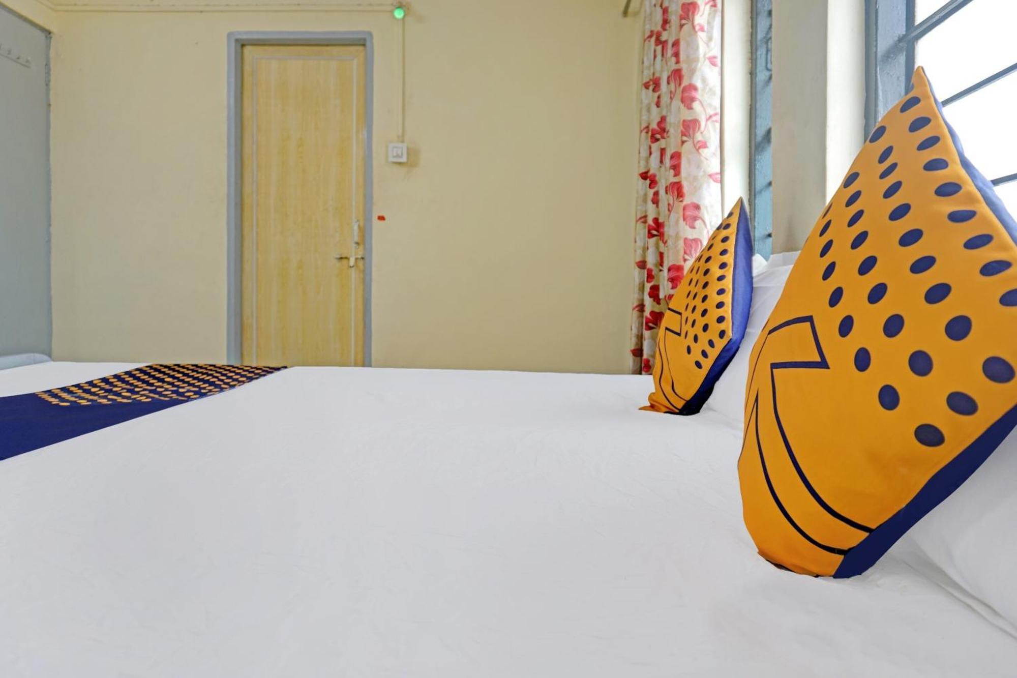 Spot On Hotel Prakash Residency, Near Hanuman Gym Ajmera Colony, Pimpri Exteriör bild