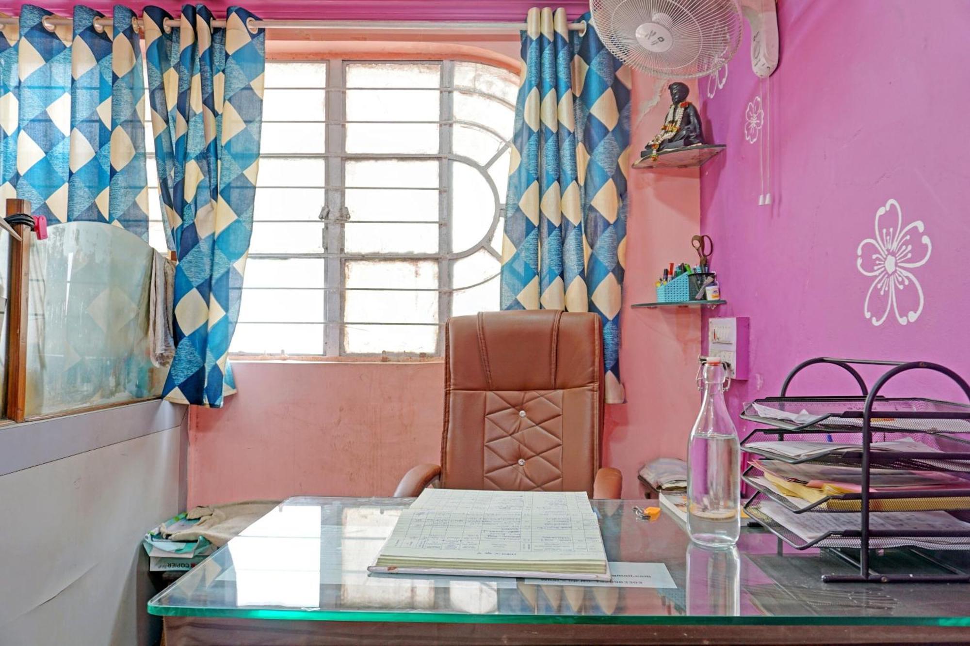Spot On Hotel Prakash Residency, Near Hanuman Gym Ajmera Colony, Pimpri Exteriör bild