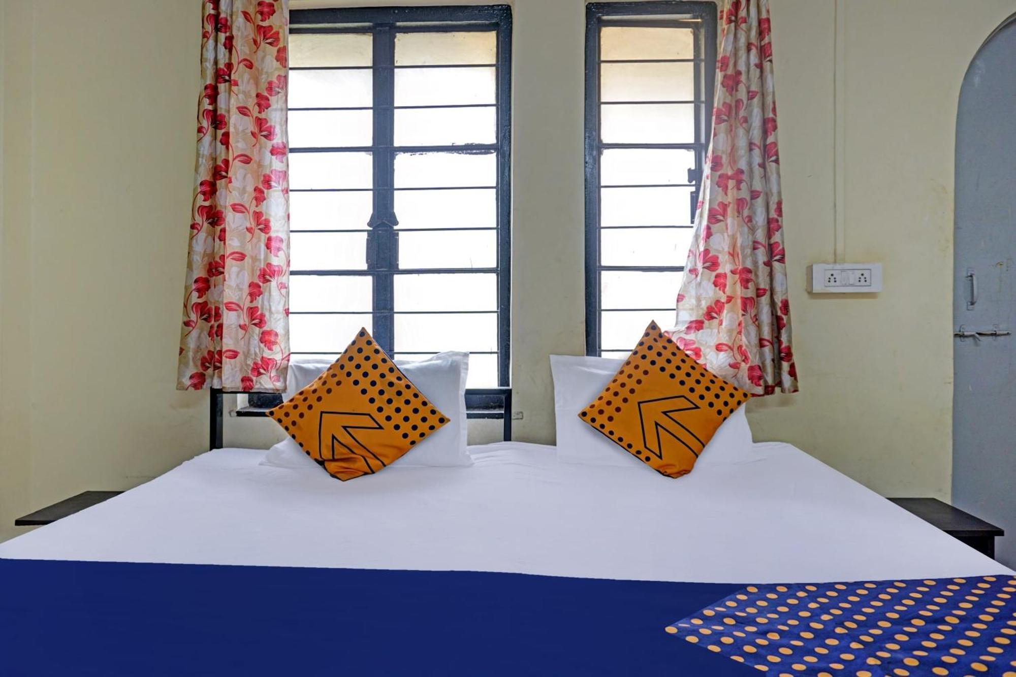 Spot On Hotel Prakash Residency, Near Hanuman Gym Ajmera Colony, Pimpri Exteriör bild