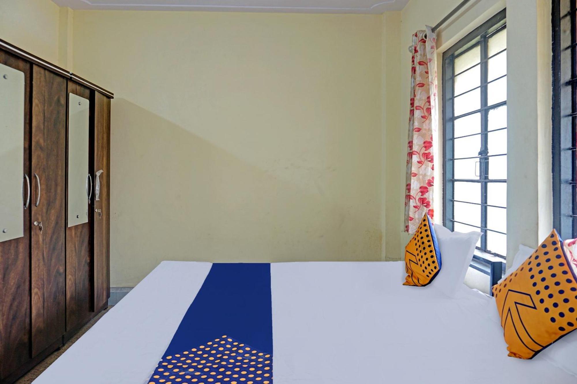 Spot On Hotel Prakash Residency, Near Hanuman Gym Ajmera Colony, Pimpri Exteriör bild